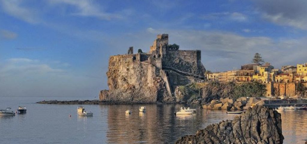 Aci Castello