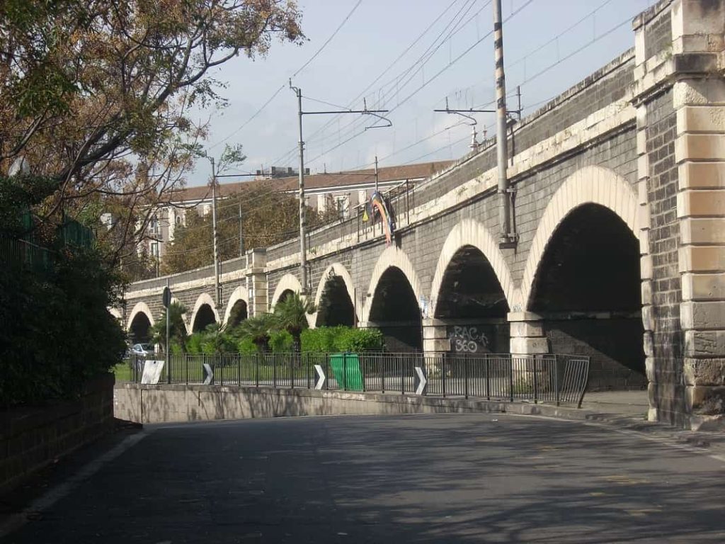 Abbattimento Archi della Marina Catania