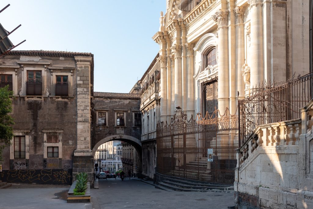 Via Dei Crociferi