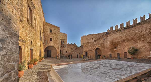 Castello di…Vino