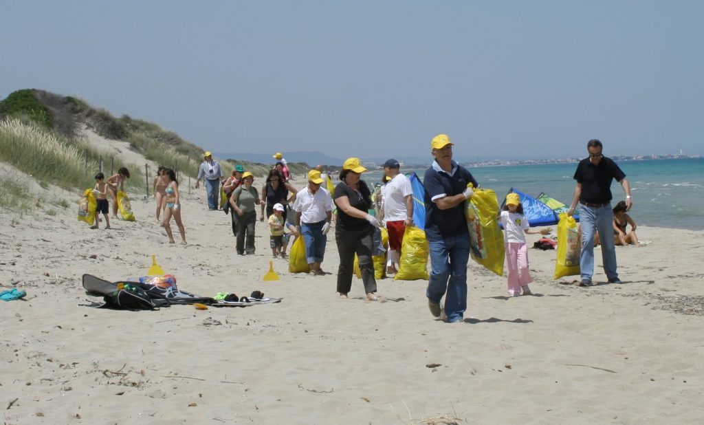 pulizia spiagge Sicilia
