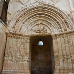 Portale di San Giorgio a Ragusa, ciò che resta della chiesa distrutta dal terremoto del 1693